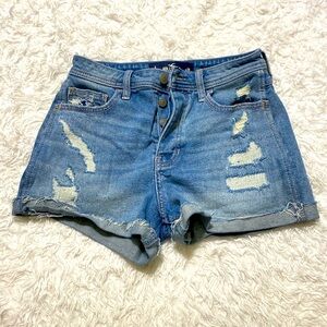 HOLLISTER HIGH-RISE BOYFRIEND VINTAGE STRETCH JEAN SHORTS